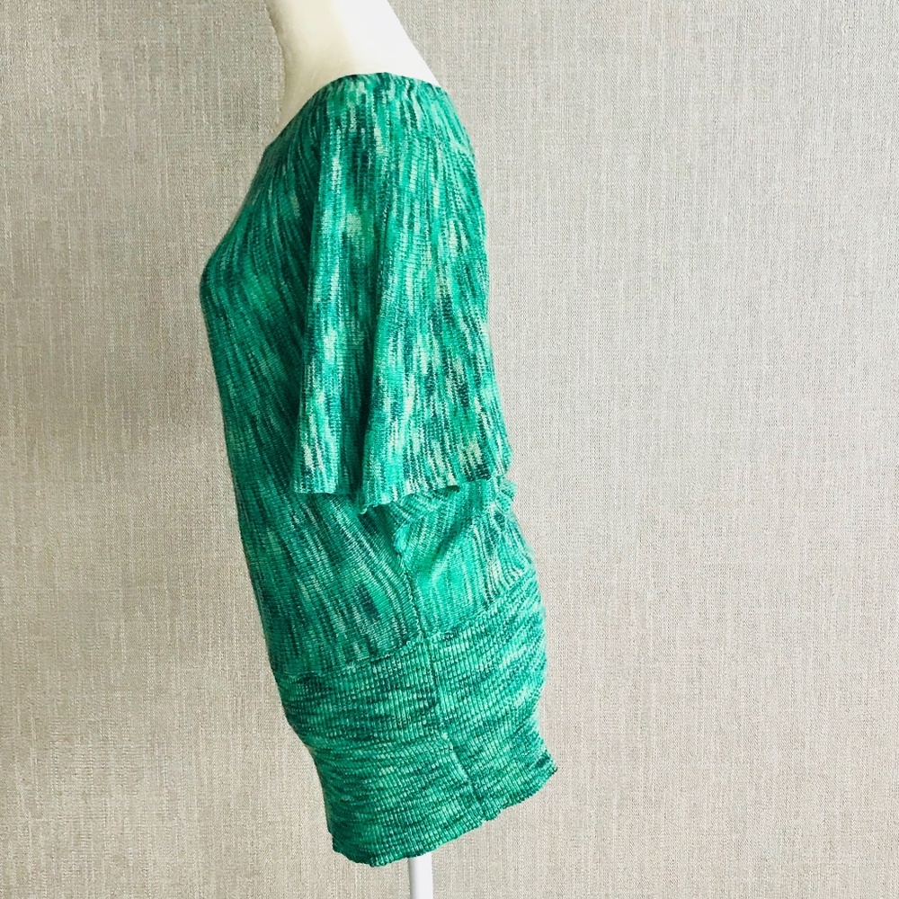 BCBGMAXAZRIA Half Sleeved Slub Knit Sweater Green - Picture 2 of 3